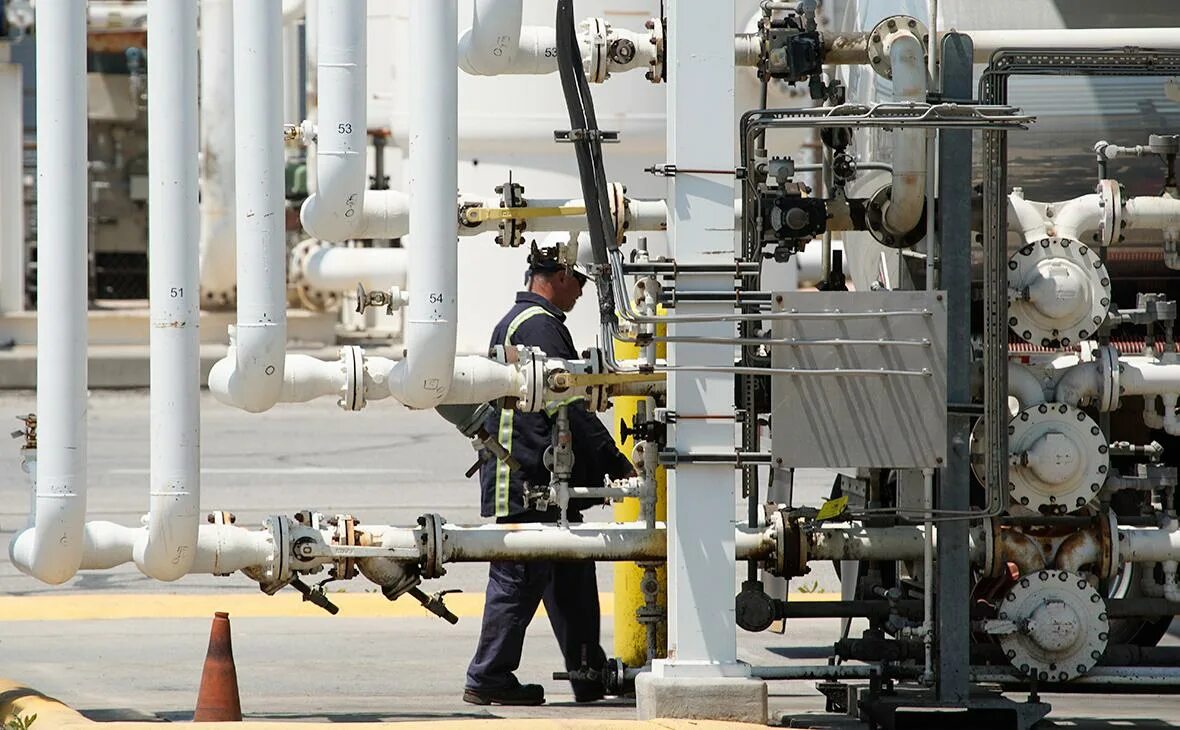 Ограничение поставок газа. Клапан нефтегазовый. Ограничение поставок газа. Поставки газа. Ограничение поставок газа.