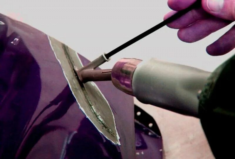 Сварка бампера. Сварка пластмасс. Пайка бампера. Сварка бампера. Сварка бампера автомобиля.