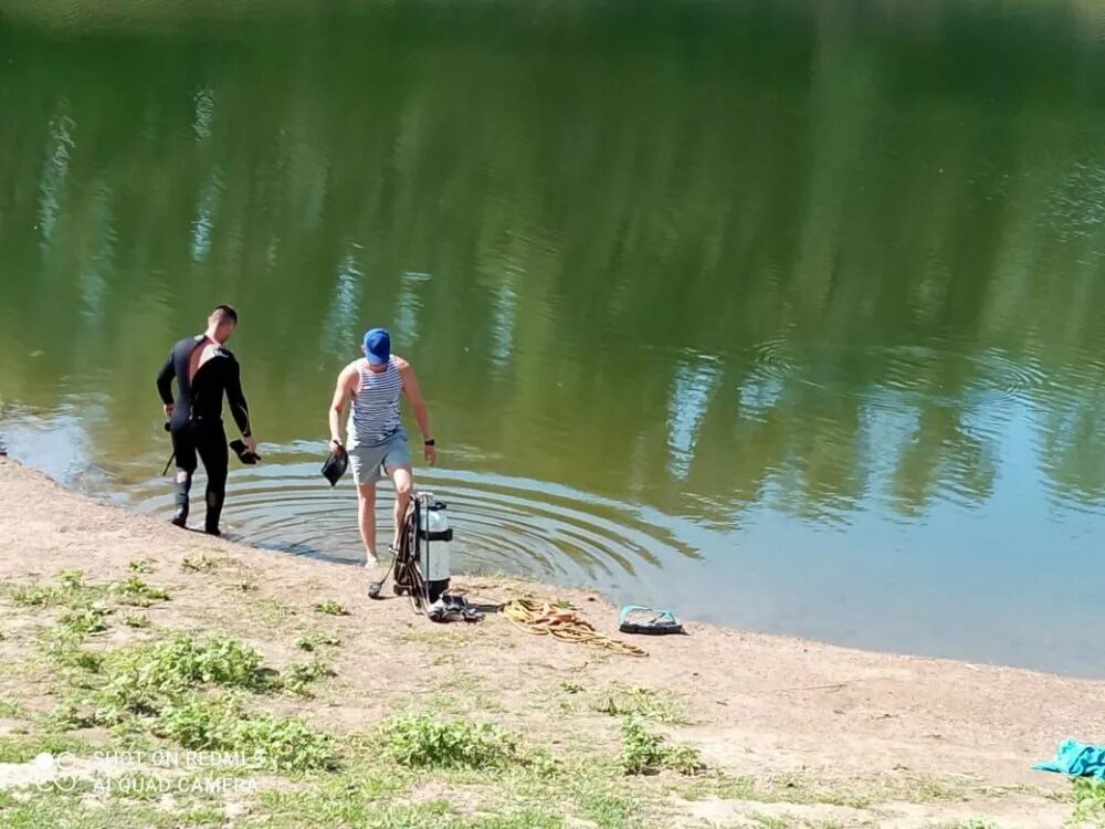 Число утонувших. Ищут тело утонувшего парня в Оренбургской области. Водолаз Оренбург. В Оренбургском районе извлекали тело 70 летнего рыбака. За утопленным Уралом.