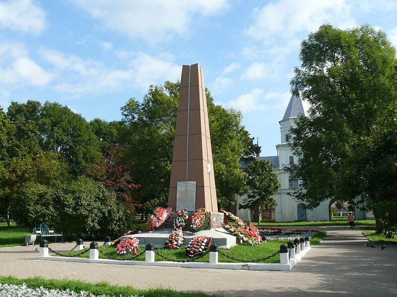 28 панфиловцев подвиг. памятники военным медикам вов. памятник панкратова великий новгород. герасименко, а. герасименко красилов черемнов подвиг.