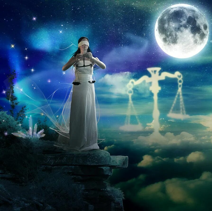 Красивая женщина весы. Луна в весах. Луна в весах. Луна в деве. Космическая справедливость.