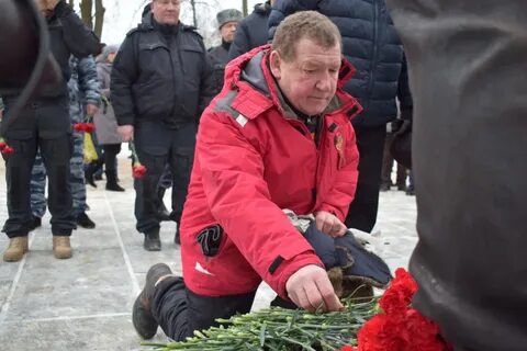 Открытие памятника ветеранам