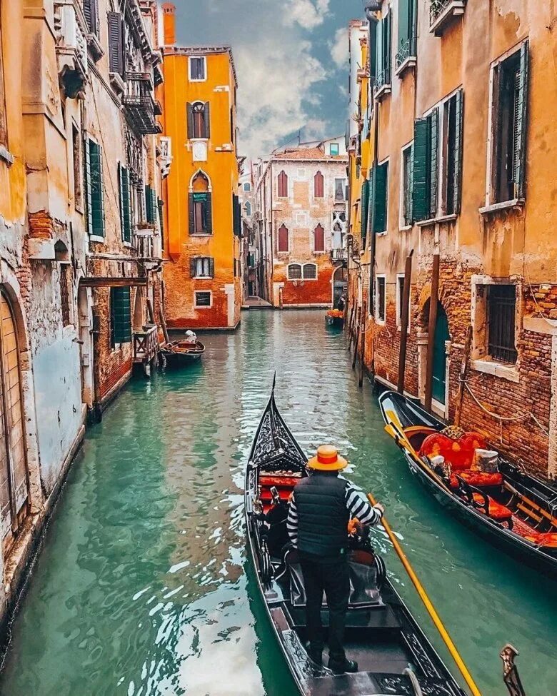 Венеция Италия. Италия гондолы. Венеция (коммуна). Италия гондолы улочки. Italy travel