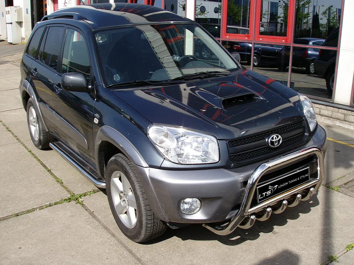 Запчасти тойота рав 4 4 поколения. Toyota rav4 2000. Toyota rav4 2005. Тойота рав 4 2003. Тойота рав 4 2005.