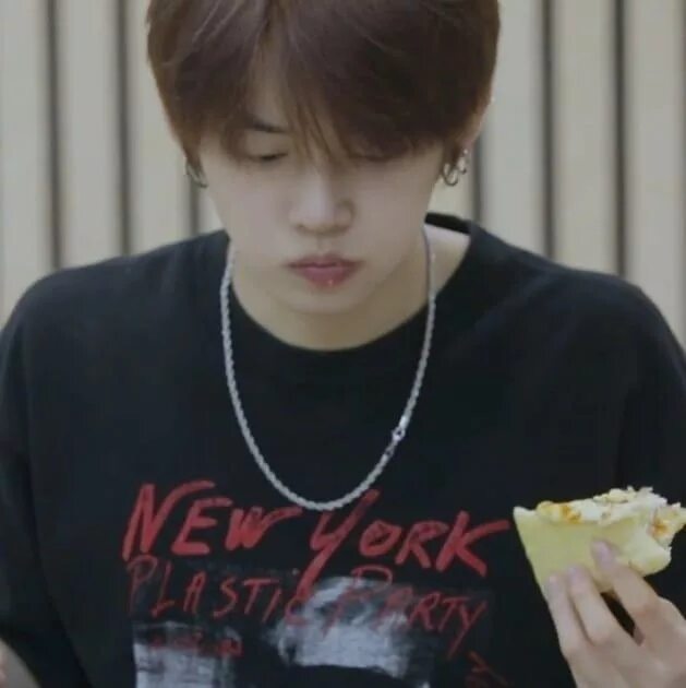 Богом и тэхен. Ёнджун boyfriend material. Чхве енджун. Диета енджуна. Ёнджун txt.