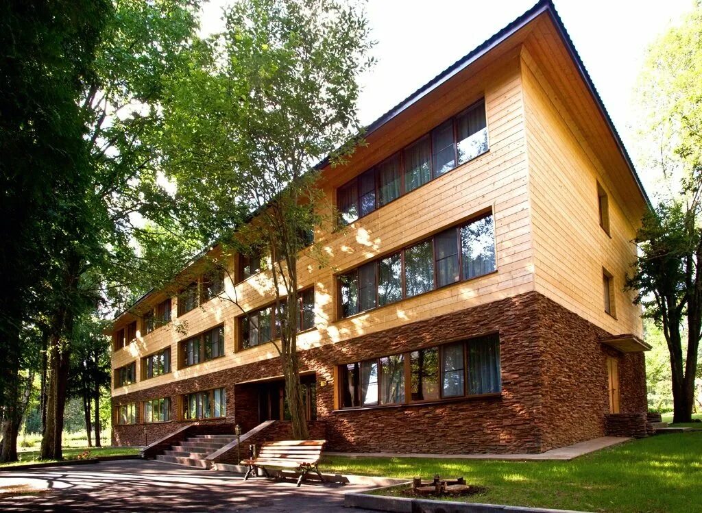 Парк солнечный в солнечногорске. Солнечный park hotel & spa 4*. Дом отдыха в подмосковье солнечный. Солнечный парк отель подмосковье. Спа солнечный солнечногорск.