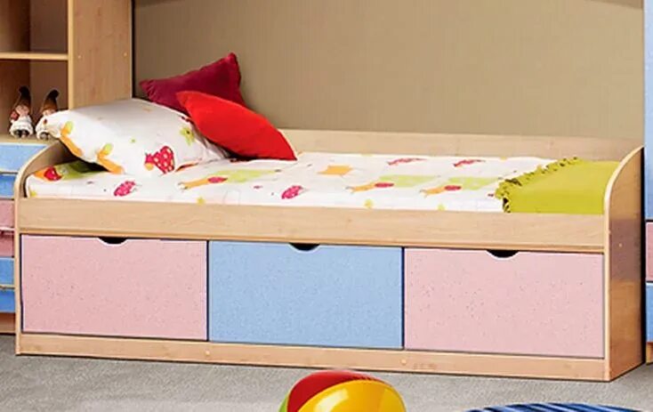 Кровать три ящика. Кровать 7 Фант мебель. Кровать 8 Фант мебель. Кровать детская с ящиками. Детская кровать с выдвижными ящиками.