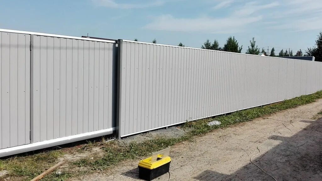 С8 ral 7004. Забор из профнастила ral 7004. 7004 ral профнастил. профлист с8 ral 7004. профнастил ral 7004 (серый).