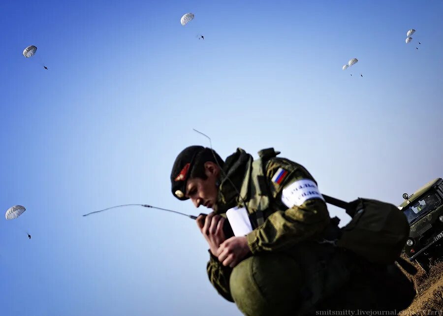 Морской воздушный десант. Парашют д6. Морской воздушный десант. Десантирование морской пехоты с воздуха. Морской воздушный десант.