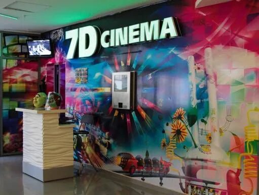 7 д кинотеатр. 7d кинотеатр. 7д кинотеатр аттракцион. кинотеатр 7д в москве. 5д кинотеатр в москве.