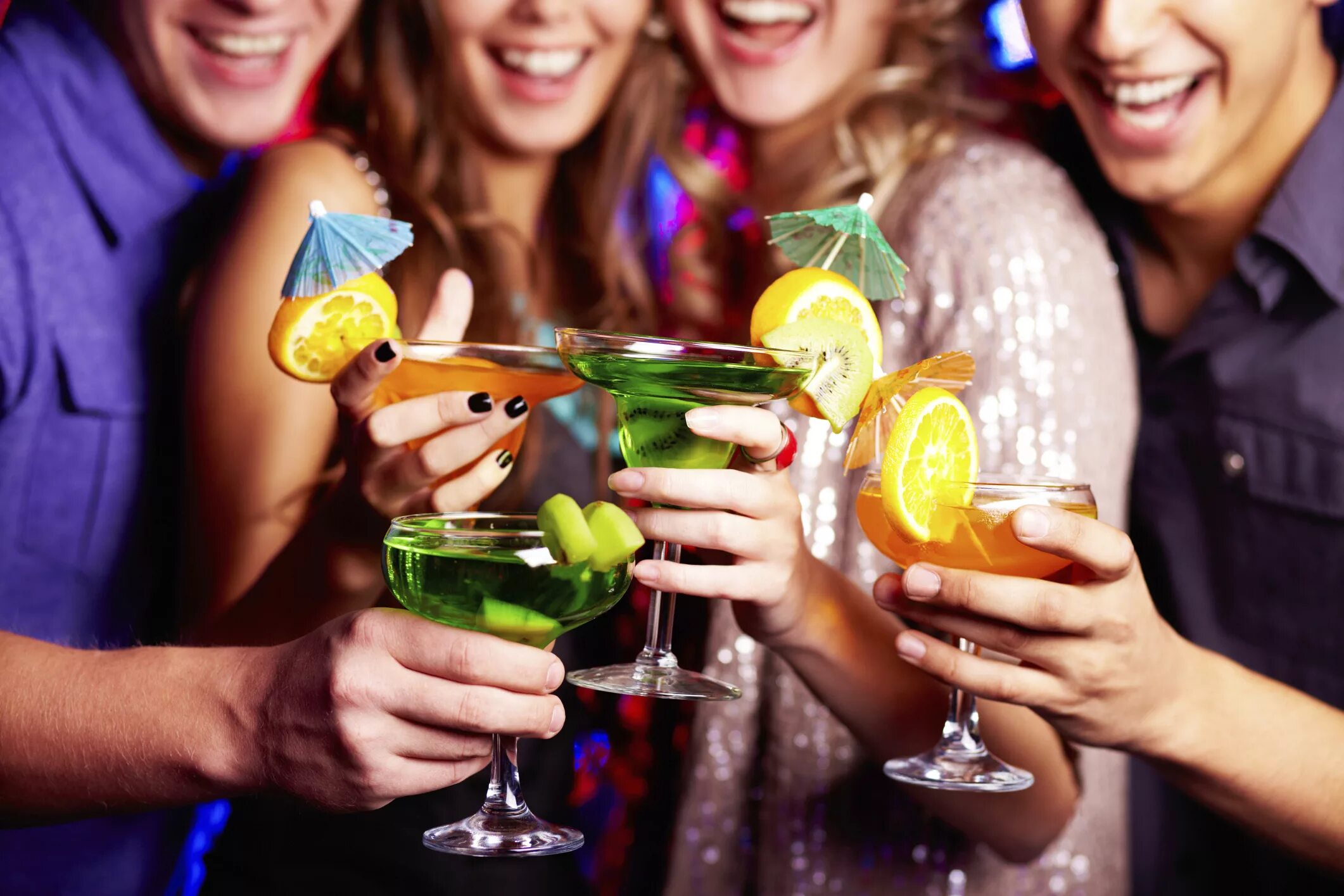 Cocktail party. Коктейльные вечеринки. Вечеринка с коктейлями. Вечеринка алкоголь. Тусовка с алкоголем.