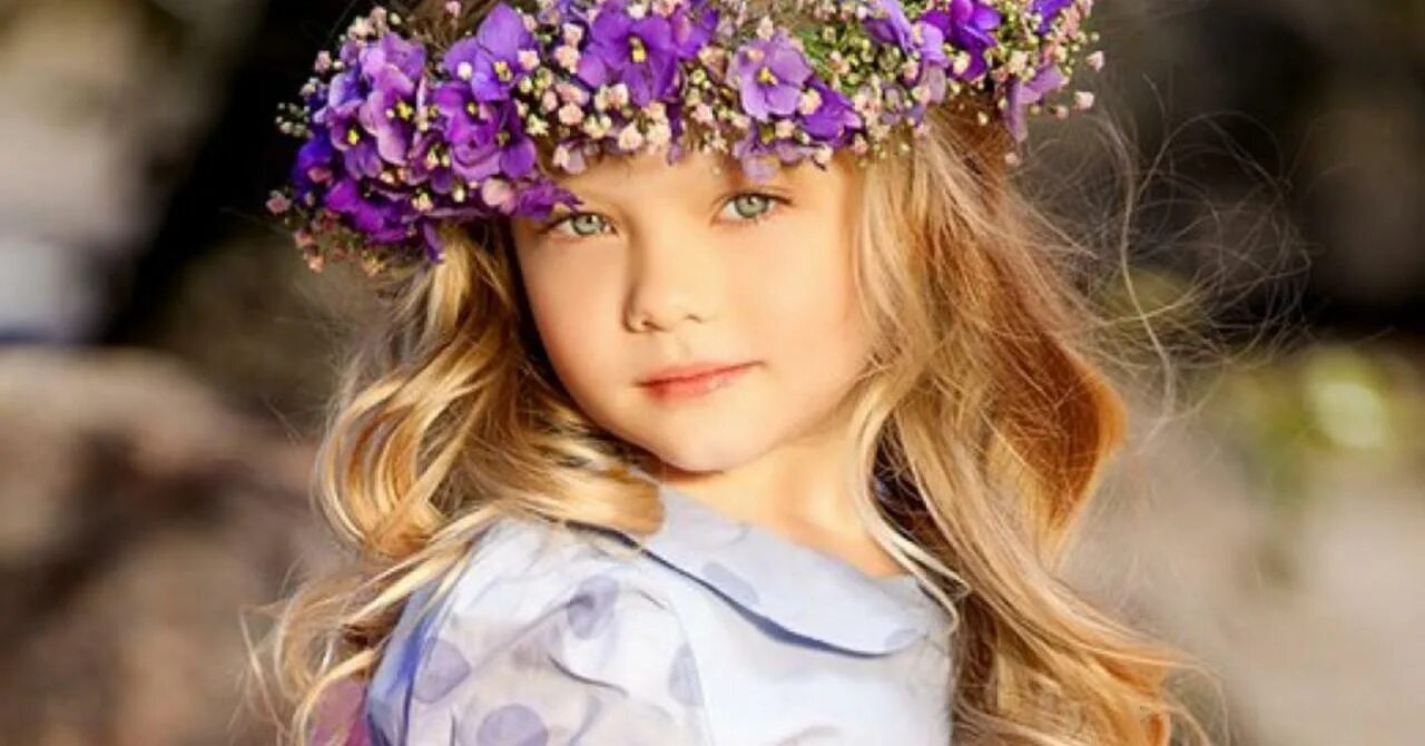 Красивые имена для малышей девочек. Сладкая улыбка. Женские имена красивые редкие необычные русские. Самые красивые детские имена девочек. Маленькая русская девочка.