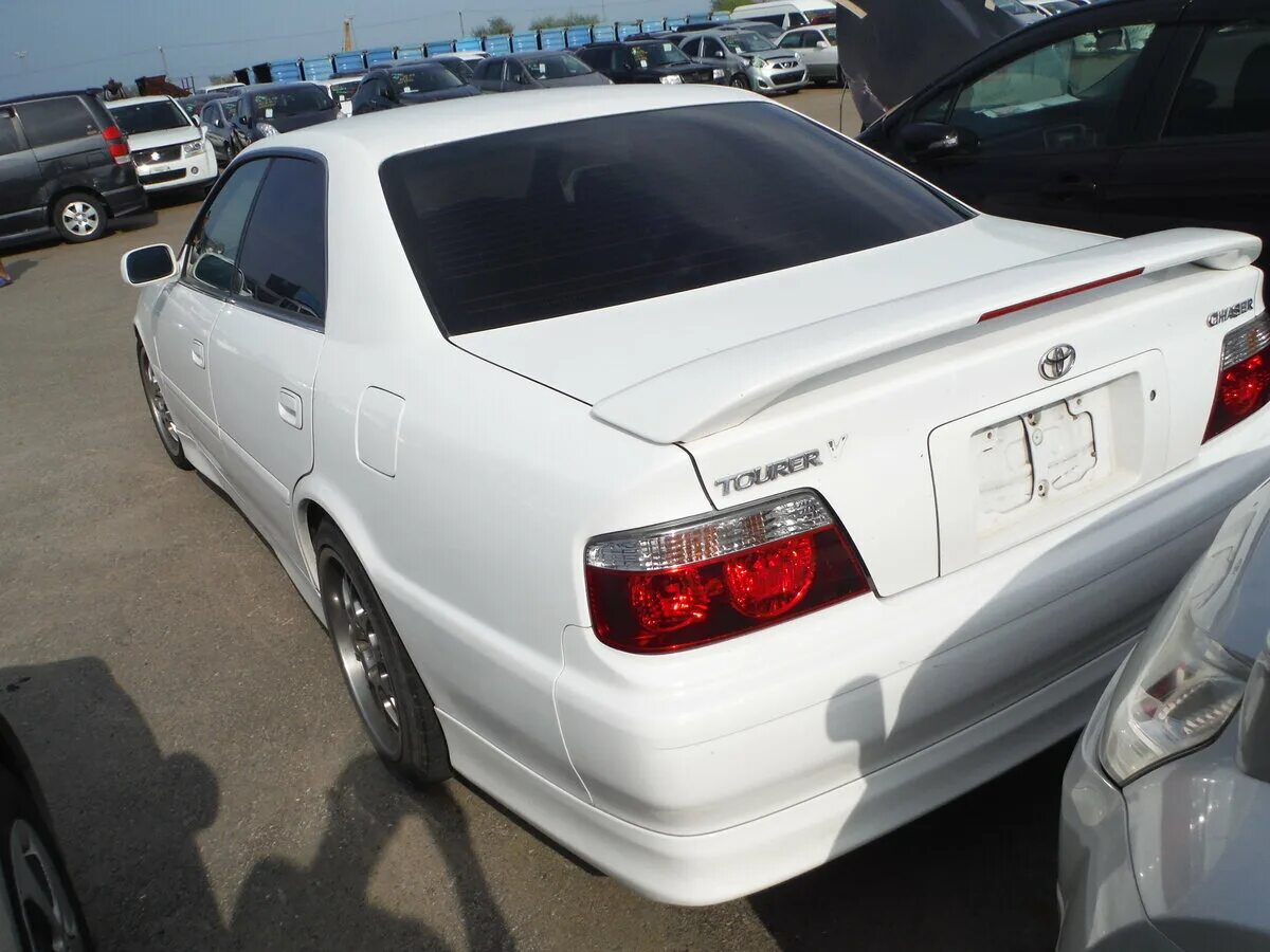 Чайзер рестайлинг. Toyota chaser x100. toyota chaser 100 белый. toyota chaser 100 рестайлинг. toyota chaser 100 дорестайл.