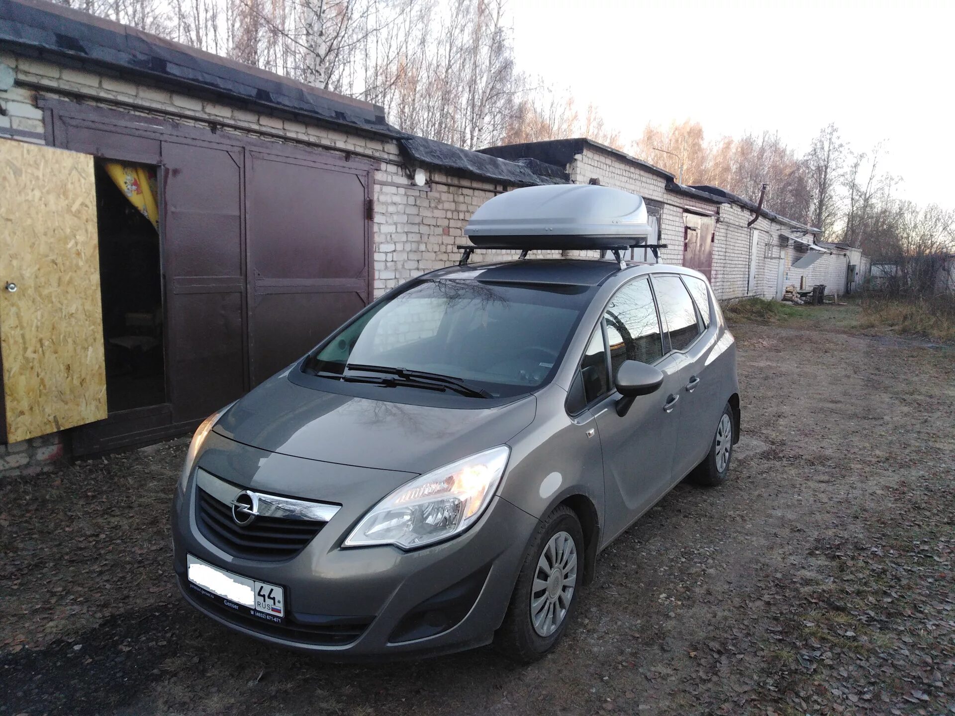 Опель мерива как снять рилинги Автомобильный бокс Opel Meriva (B), 1,7 л, 2012 года аксессуары DRIVE2