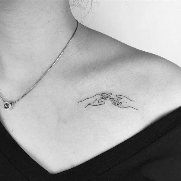 Pin on tat Tattoos for women flowers, Dragon tattoo for women, Collar bone tatto