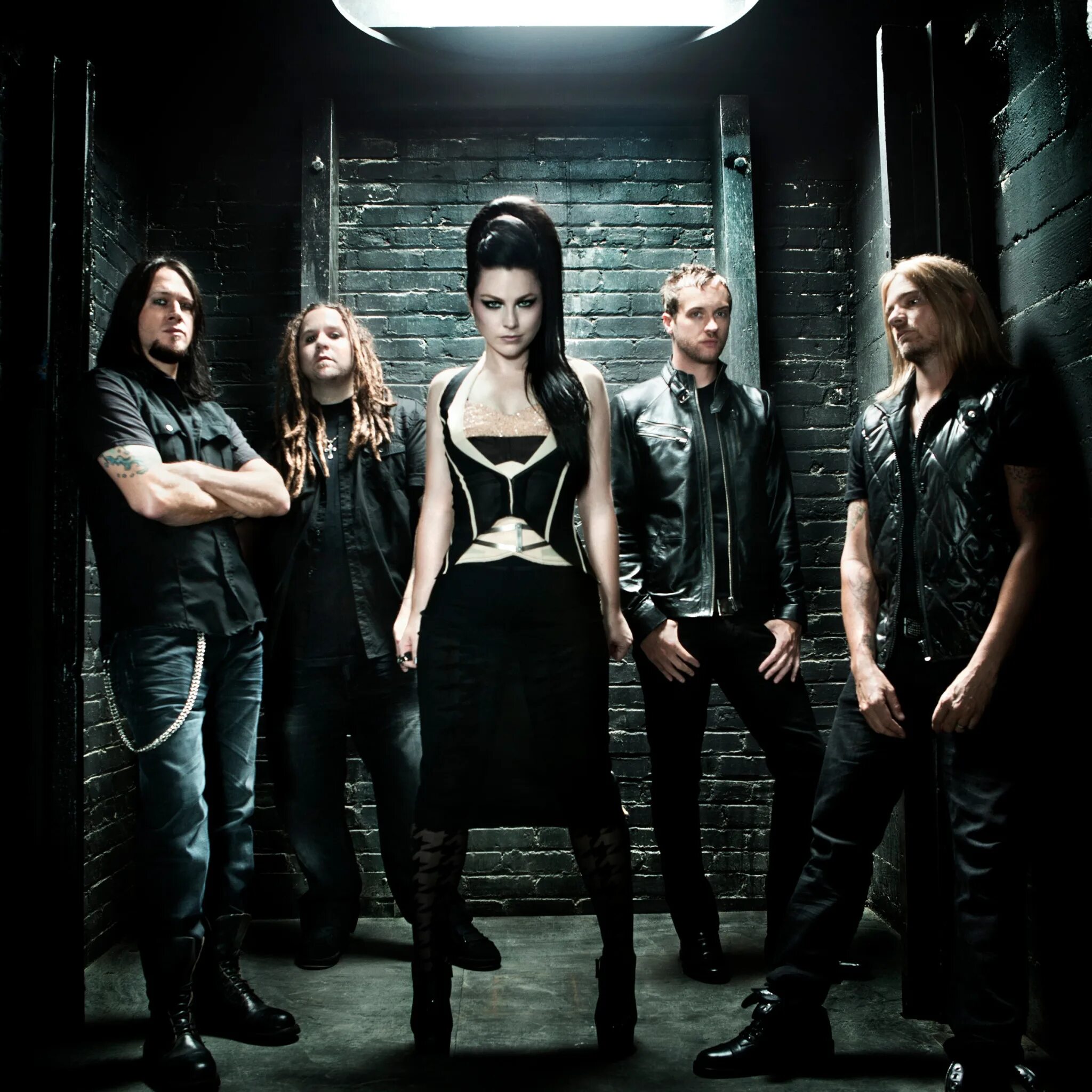 Эванесенс. Эванесенс 2003. Эваненсис песни слушать. Evanescence 2003. Группа evanescence 2003.