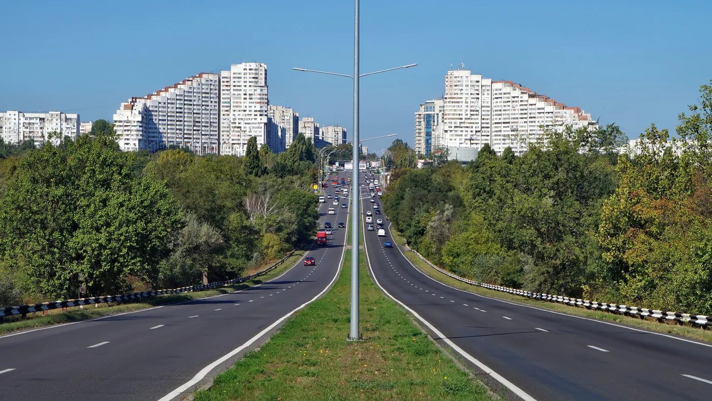 Молдавия столица Кишинев. Ворота Кишинева. Кишинев врата города. Город в Молдове Чисинау.