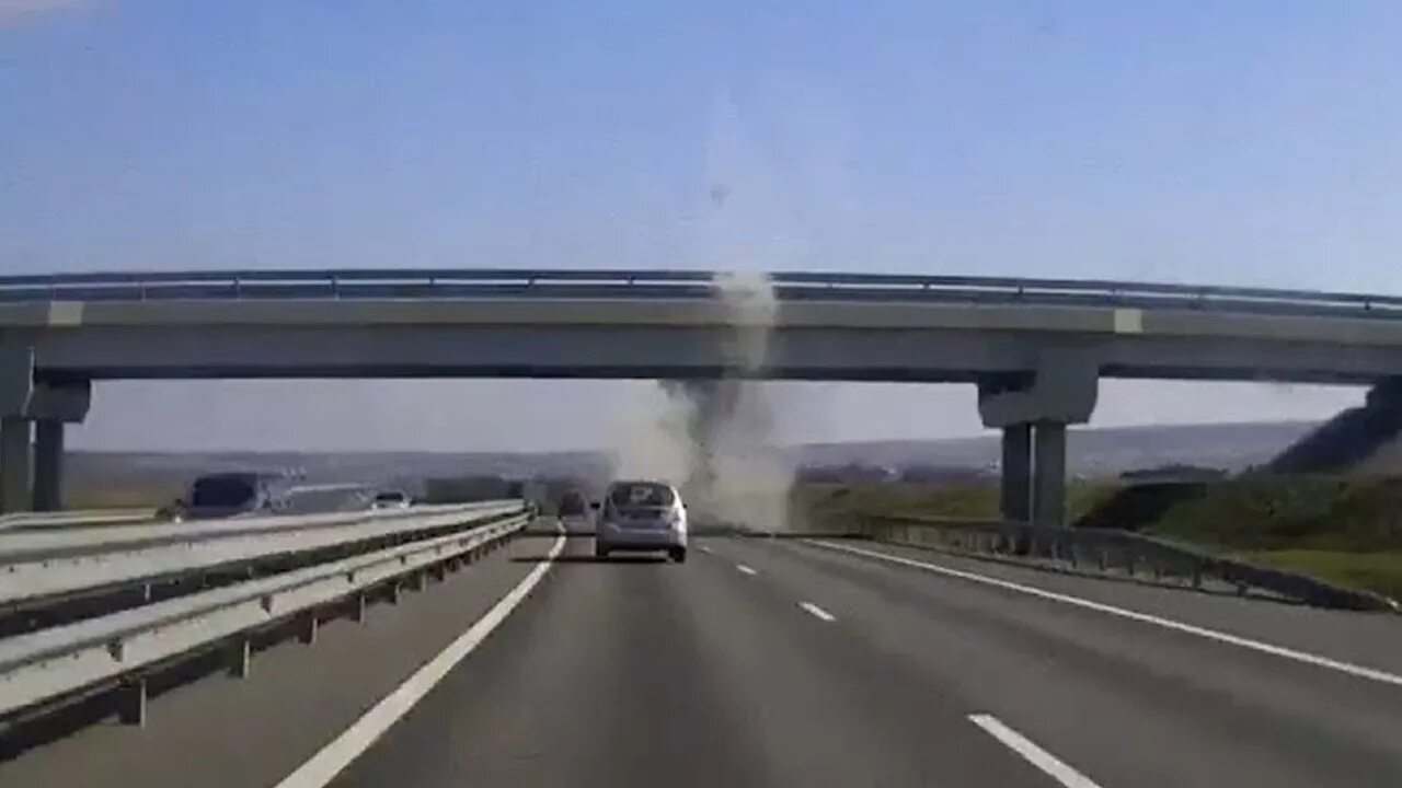 Автомагистраль таврида. Таврида (автодорога). Крымский мост таврида. Новые камеры на трассе таврида. Остановки по трассе таврида.