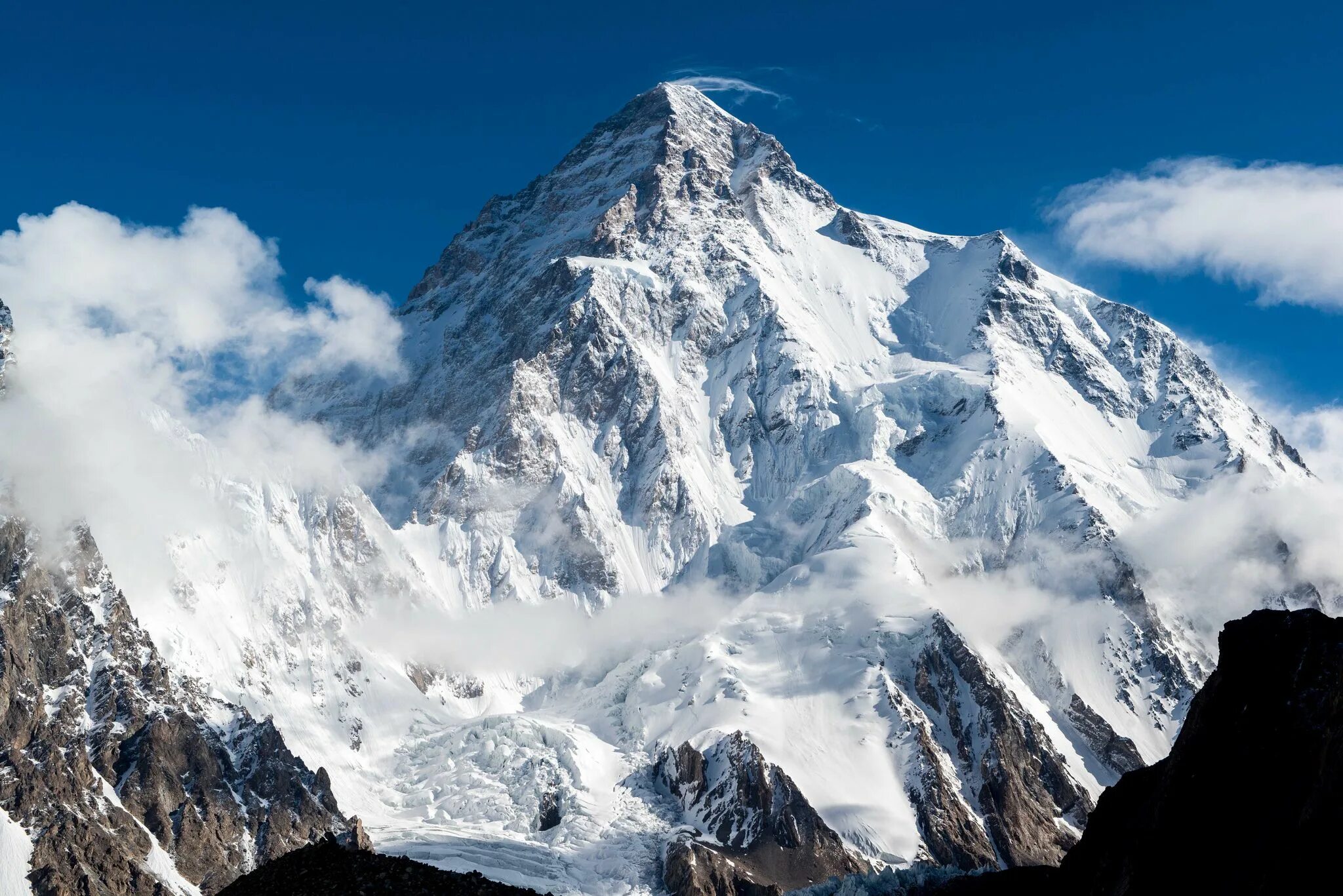 Вершина 650. К 2 гора Чогори. Вершина k2, Гималаи. Чогори к2 Каракорум. Гималаи Эверест Джомолунгма.