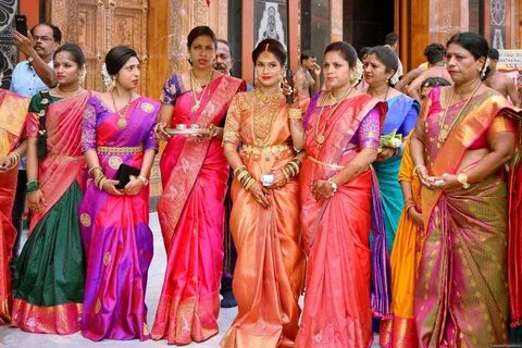 Индийская женская национальная одежда
