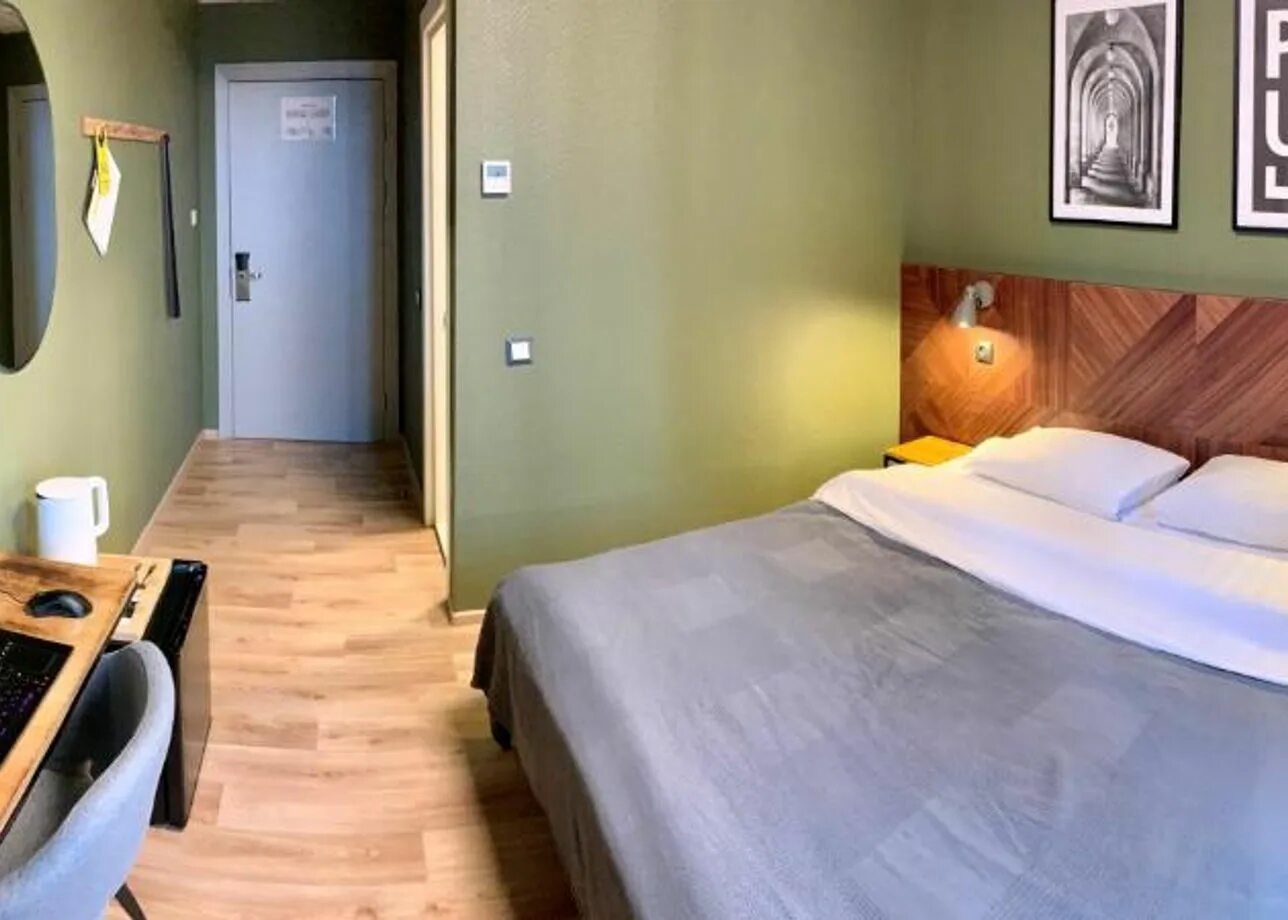 Гостиница юность южно-сахалинск юность. Юность южно сахалинск. Юность южно сахалинск. Гостиница юность сахалин. Отель юность на южно сахалинске.