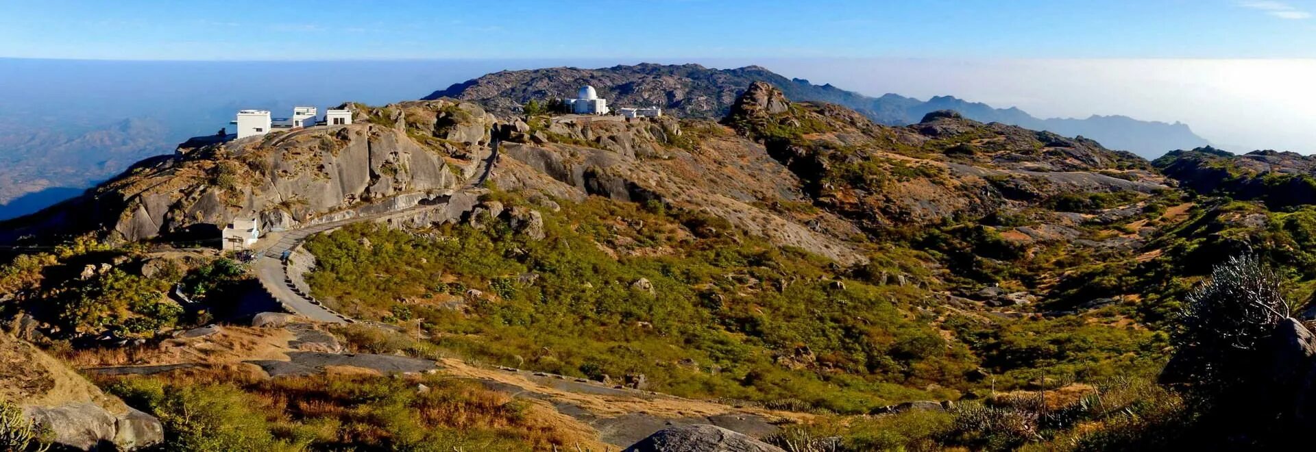 Маунт Абу. Гора Абу Индия. Гора Абу Духан. Абой горы. Mount only