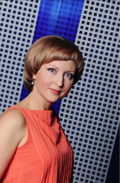 Лариса Романенкова ведущая. Лариса Пасько Дон тр. Лариса Романенкова Дон. Ведущие Дон тр Ростов Лариса Пасько