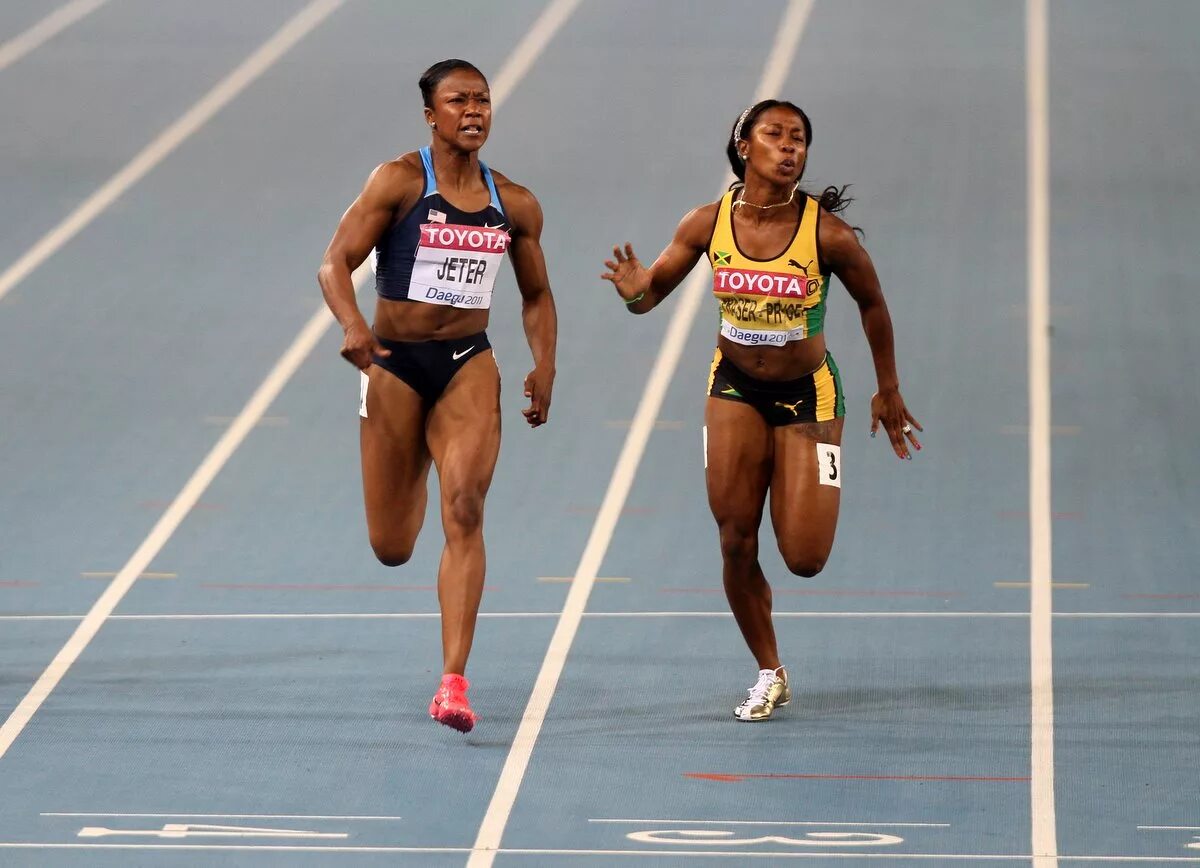 100 м как выглядит. один гектар. усейн болт. чемпионка мира в беге на 100 метров. легкая атлетика бег усейн болт.