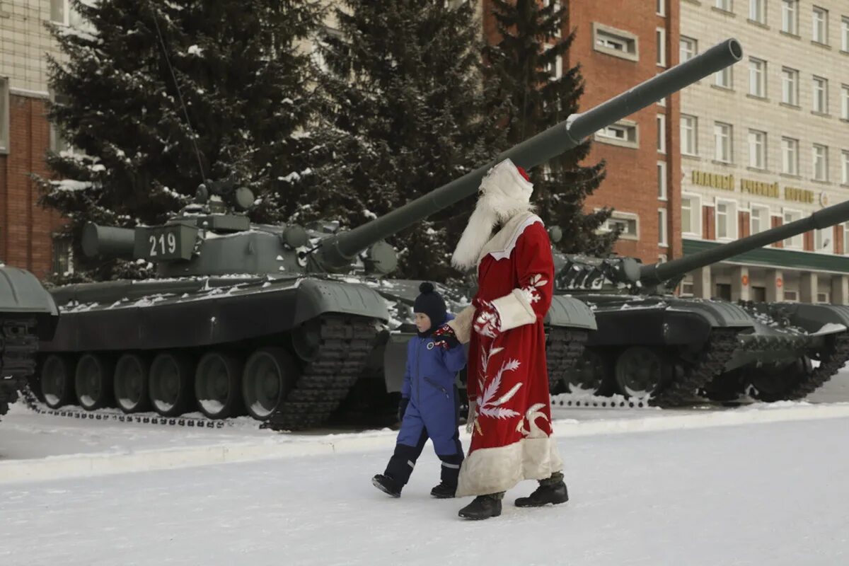 Военный новый год