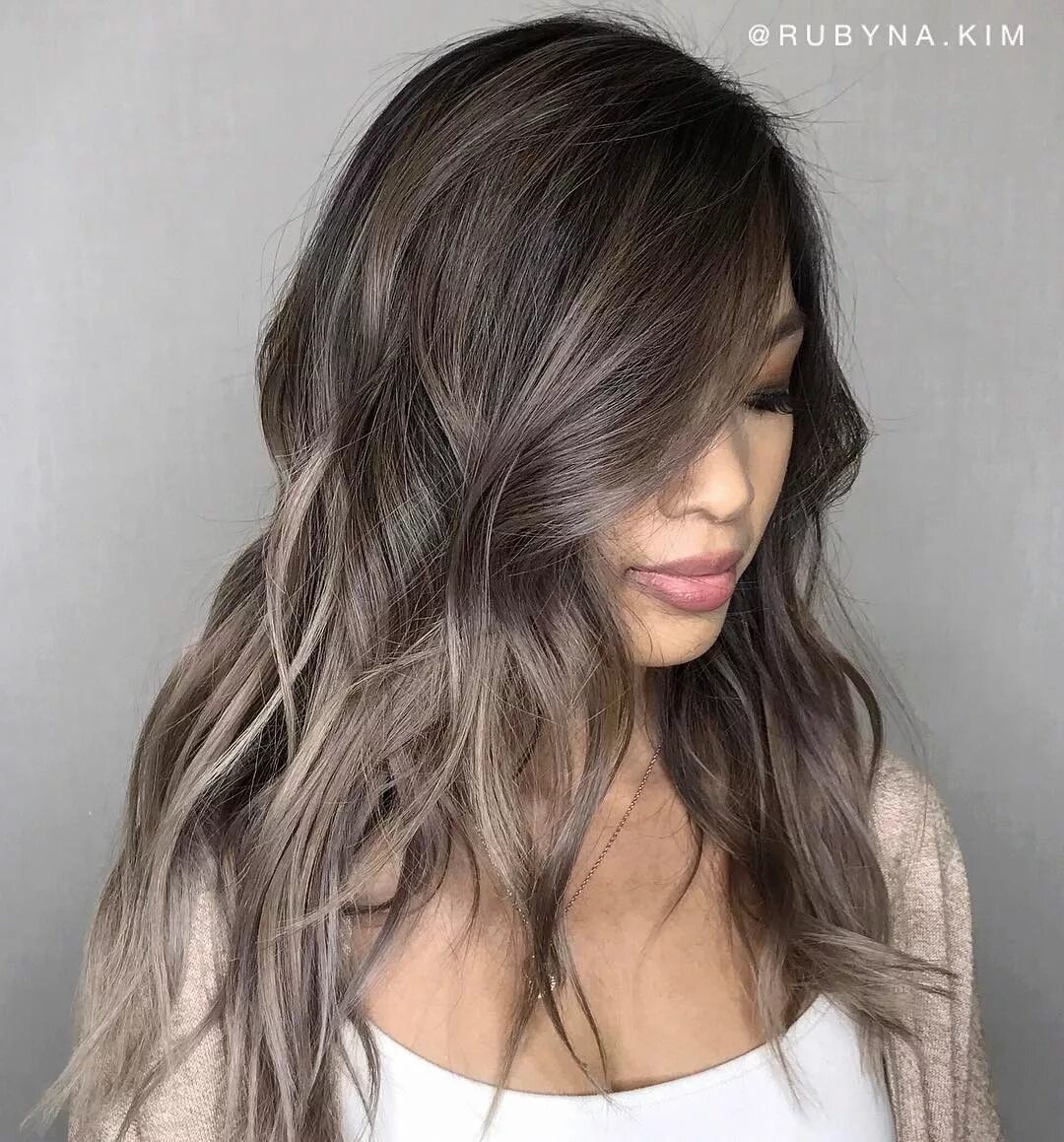 Браун и Эш. Окрашивание Ash Brown. Light Ash Brown hair. Эш Браун цвет волос.