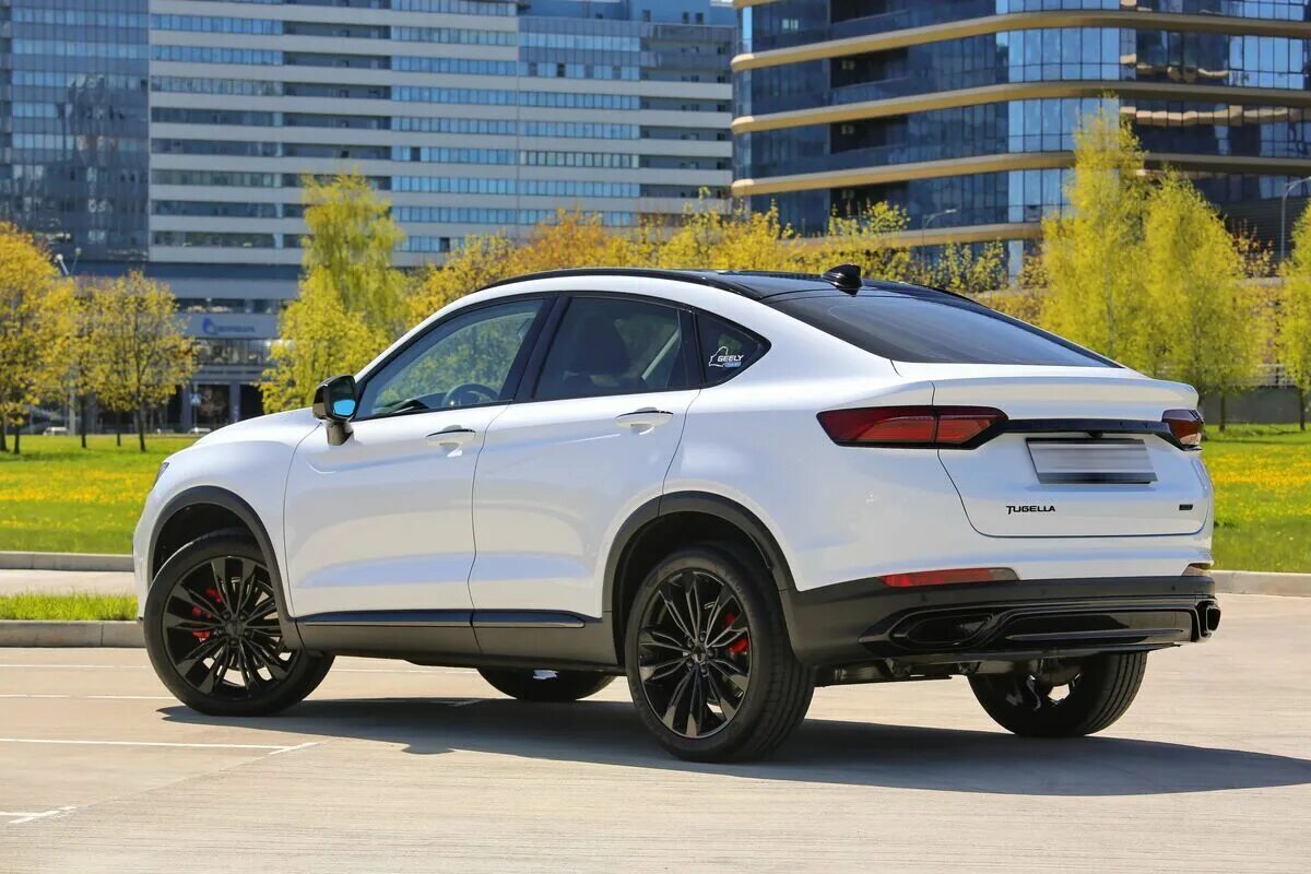 Haval geely. Haval geely. Haval jolion или geely coolray. Haval geely. Кроссовер за 3 млн рублей.