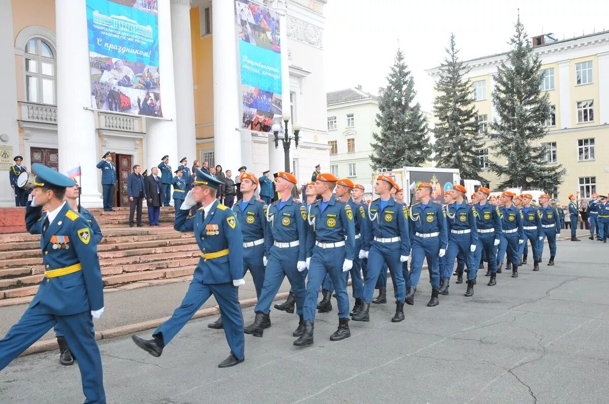 Сибирская пожарно-спасательная Академия Железногорск. Сибирская пожарно-спасательная Академия ГПС МЧС России. Академия МЧС Железногорск. Институт МЧС Красноярск. Сайт мчс железногорск красноярского