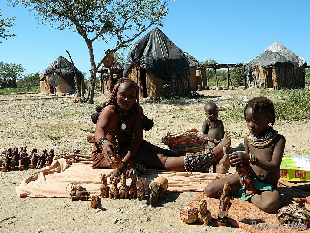 Tribe himba pro. Девушки племени Химба. Образование на африканском континенте. Намибия уровень жизни. Намибия быт местных.