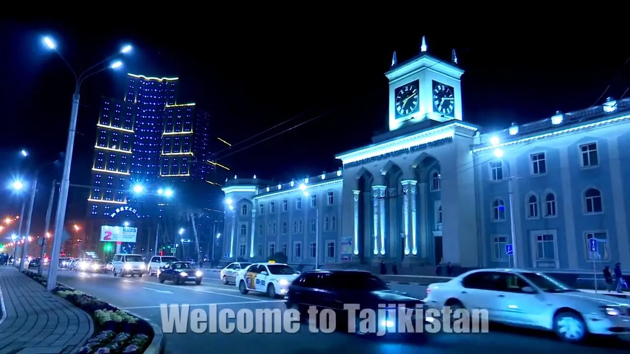Таджикистан ночной Душанбе. Ночной Душанбе Сити. Таджикистан Душанбе ночью. Душанбе ночной город.
