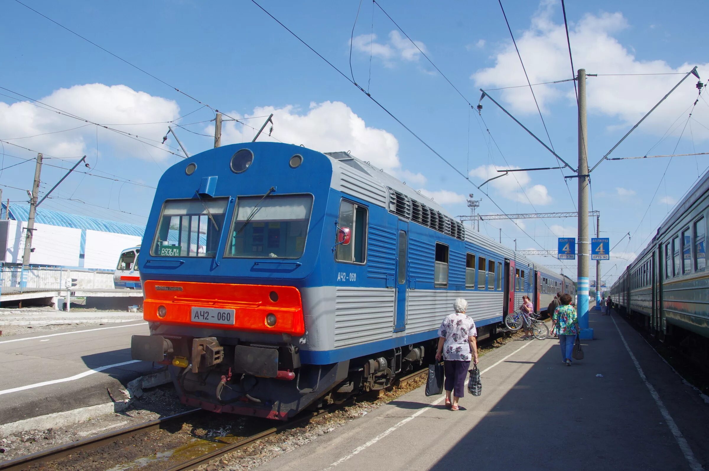 Калуга автобус калуга 2 расписание автобуса. Калуга 2 вокзал расписание. Тула-калуга расписание. Расписание электричек москва калуга. Расписание движения автобусов кондрово - товарково.