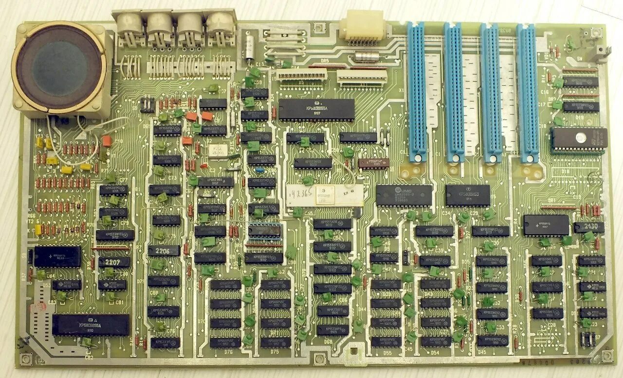 ПЭВМ Уран 4.1. IBM PC-1 материнская плата. ПЭВМ Уран-2. Серверный компьютер Core 2 Duo 6*250 драгметаллы.