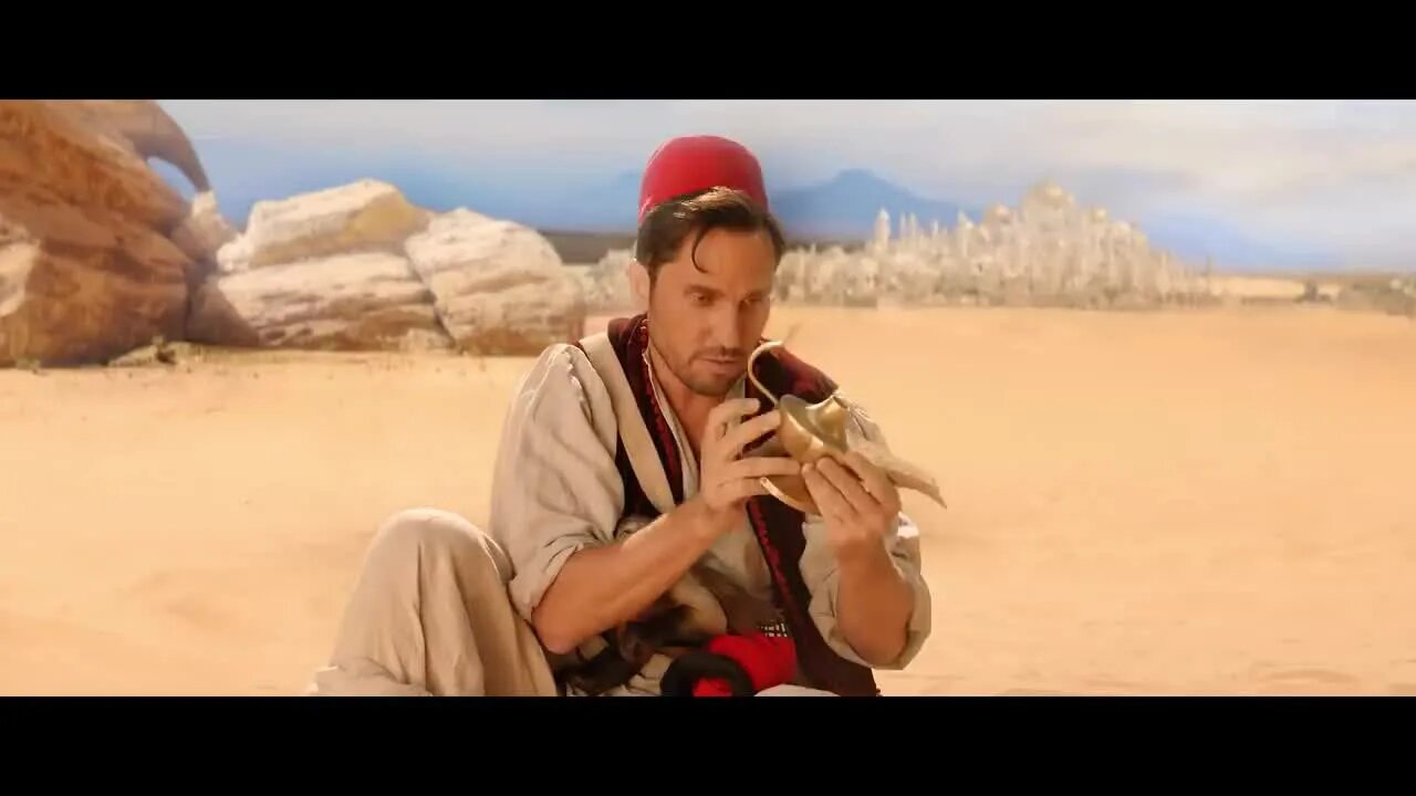 Ревва она решила сдаться. Она решила сдаться. Ревва она решила сдаться. Индия рева. Артур пирожков она решила.