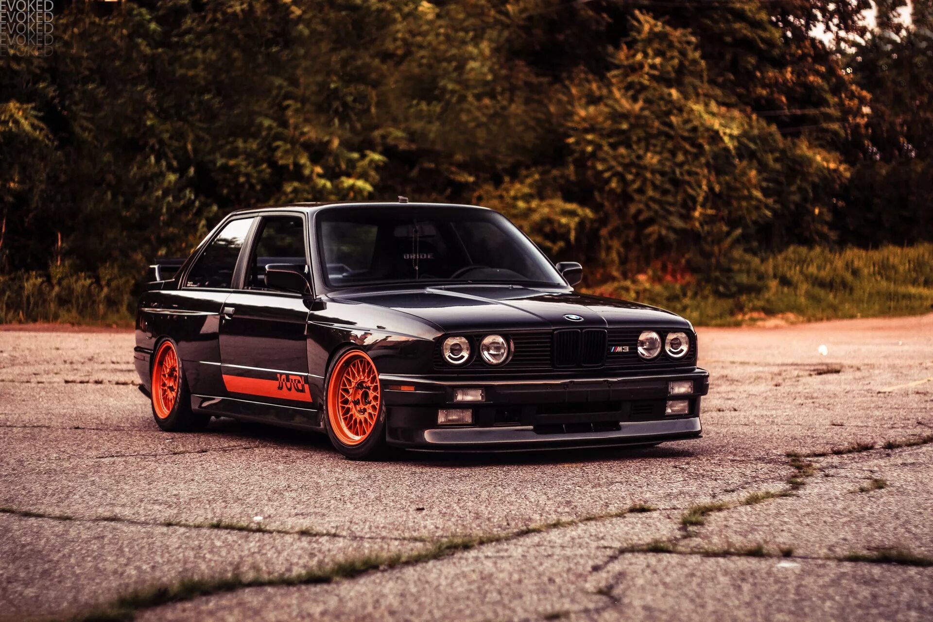Bmw m3 e30 bbs. Bmw e30 318i. Bmw m3 e30. Бмв е30 белая. Bmw 3 e30.