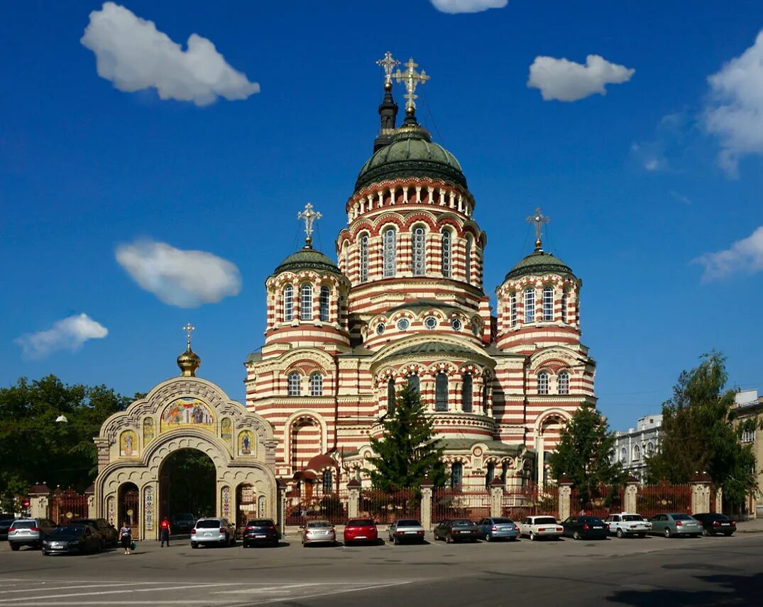 Харьков храмов. Благовещенская церковь харьков.