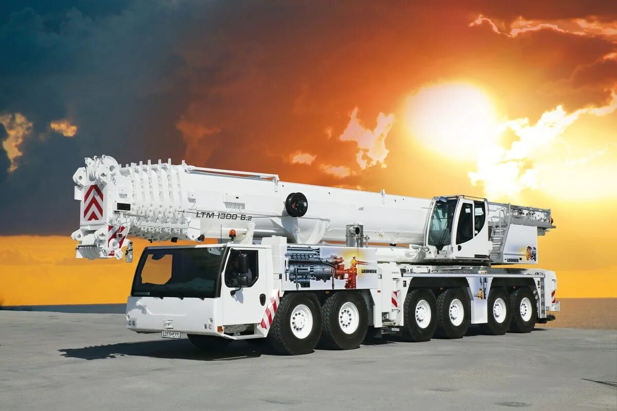 Либхер LTM 1300-6.2. Liebherr LTM 1300. Автокран Liebherr LTM 1300. Кран Liebherr LTM 1300. Мобильные автокраны