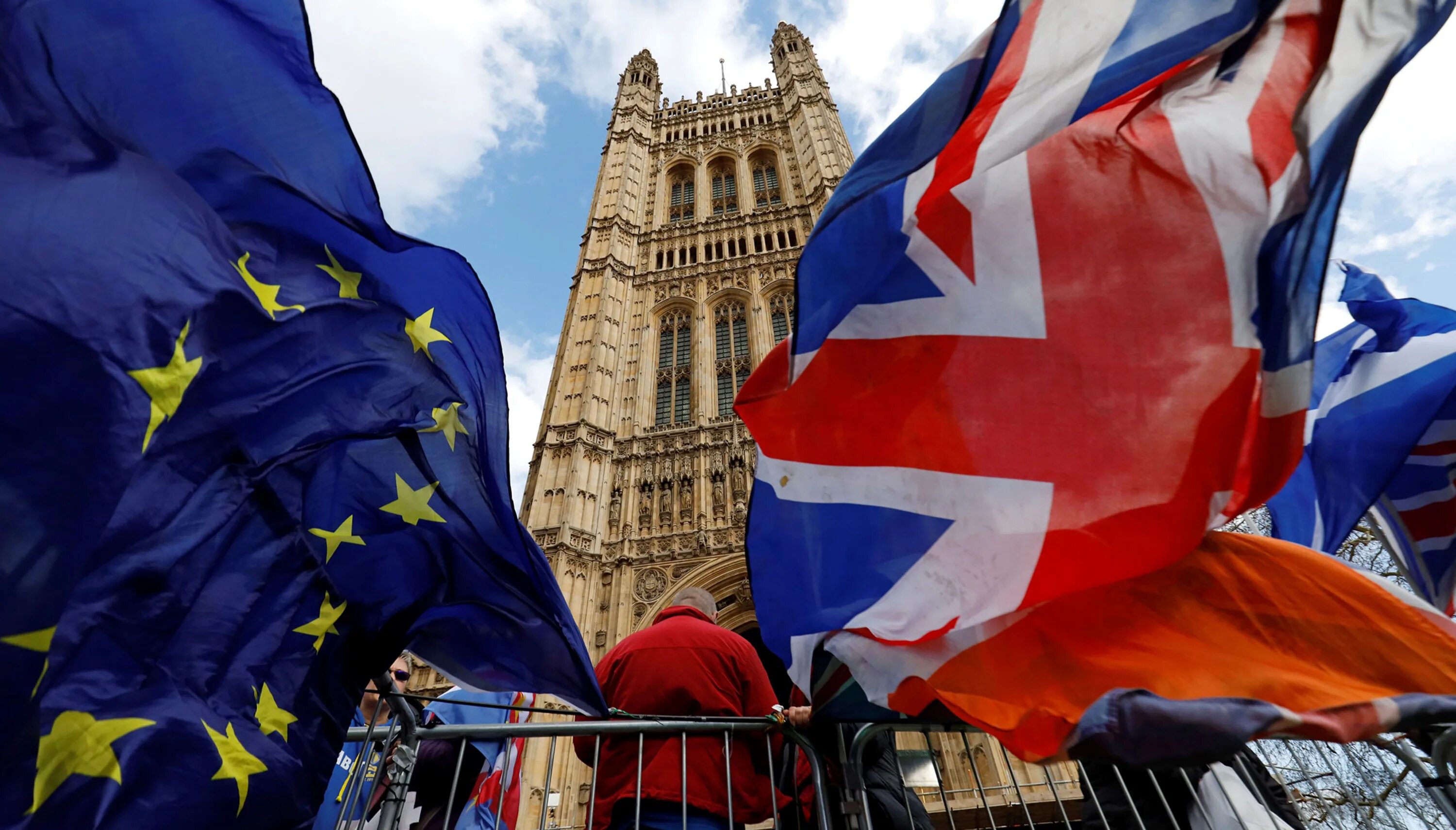 Лондон ввел санкции. Санкции Великобритании против РФ. Россия против Великобритании. Лондон санкции. Британия политика.