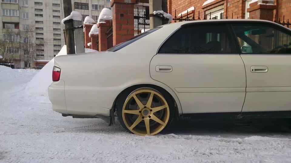 17 диски toyota chaser 100. Chaser 100 r18. Toyota chaser 100 заводские диски tourer. Штатные заводские наклейка размер колес чайзер 100. Колеса на чайзер.