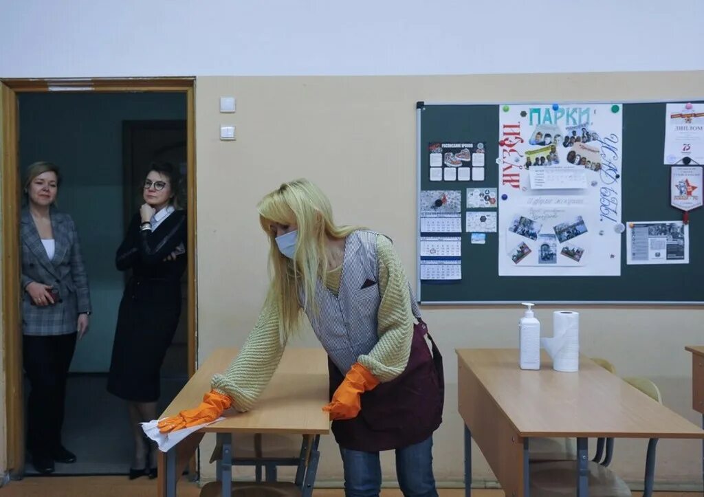 Будет ли карантин осенью. Школа закрыта на карантин. Классы на карантине. Карантин в школе. Карантин продлили.