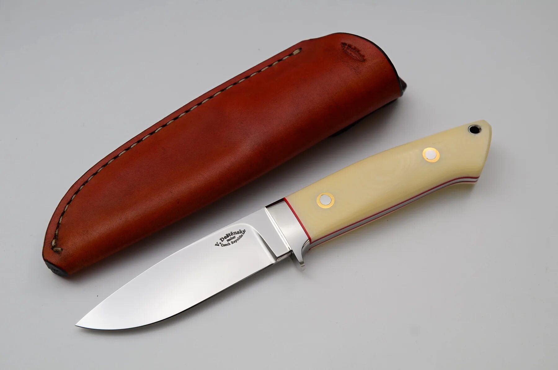 Охотничьи ножи дроп поинт. Drop point нож. Drop point нож. Ножи дроп пойнт. Дроп пойнт клинок.