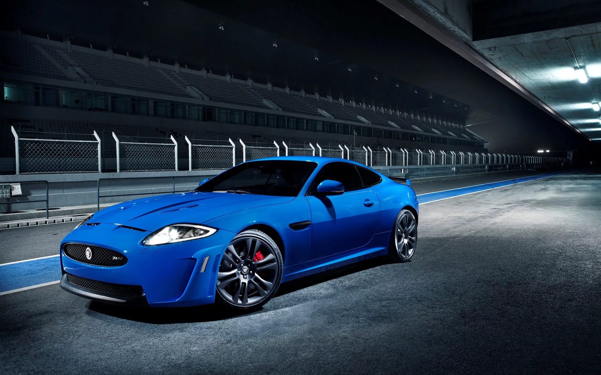 Черная голубая машина. 2011 Jaguar XKR-S. Ягуар XKR-S 2012. Jaguar XKR. Ягуар машина XKR-S обои.