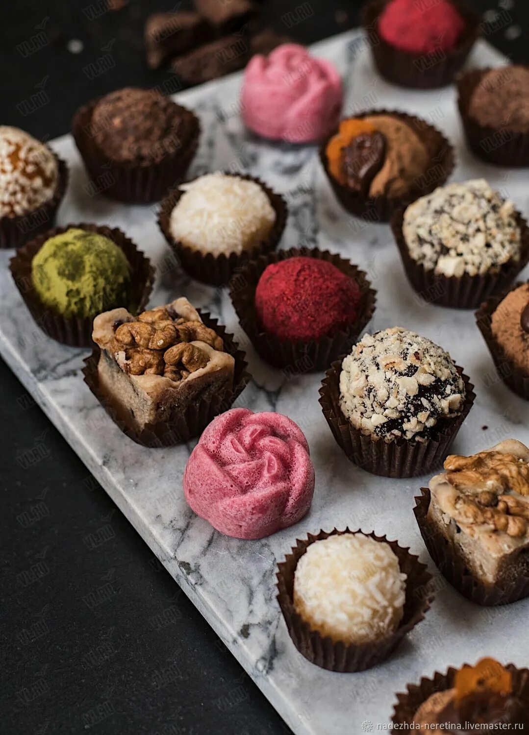 конфеты ручной работы. изготовление конфет ручной работы. Pink truffle конфеты. абрикосовские конфеты ручной. изготовление конфет ручной работы.