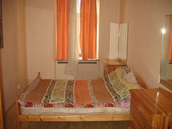 снимать комнату город железнодорожный. снимать комнату город железнодорожный. комната в общежитии от собственника. снять частный дом на день рождения с одинарный кроватью. апартаменты для проживания хабаровск.