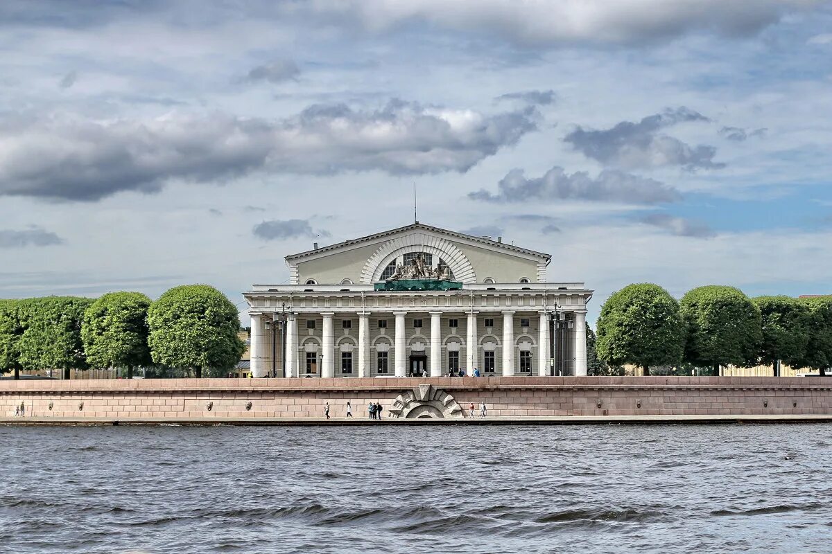 Тома де томон здание биржи в Санкт-Петербурге. Здание биржи в Петербурге. Архитектор: ж.Тома де томон. 1805-1810. Ансамбль стрелки Васильевского острова с биржей. Здание биржи на Васильевском острове. Биржа на васильевском острове