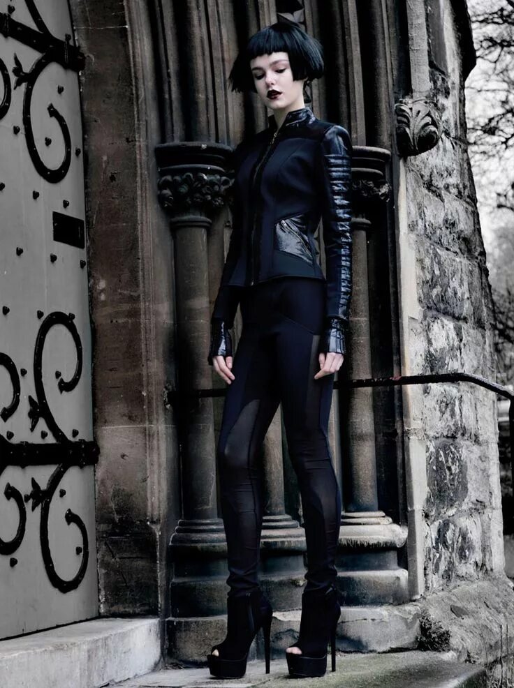 LOOKBOOK COVEN Killstar