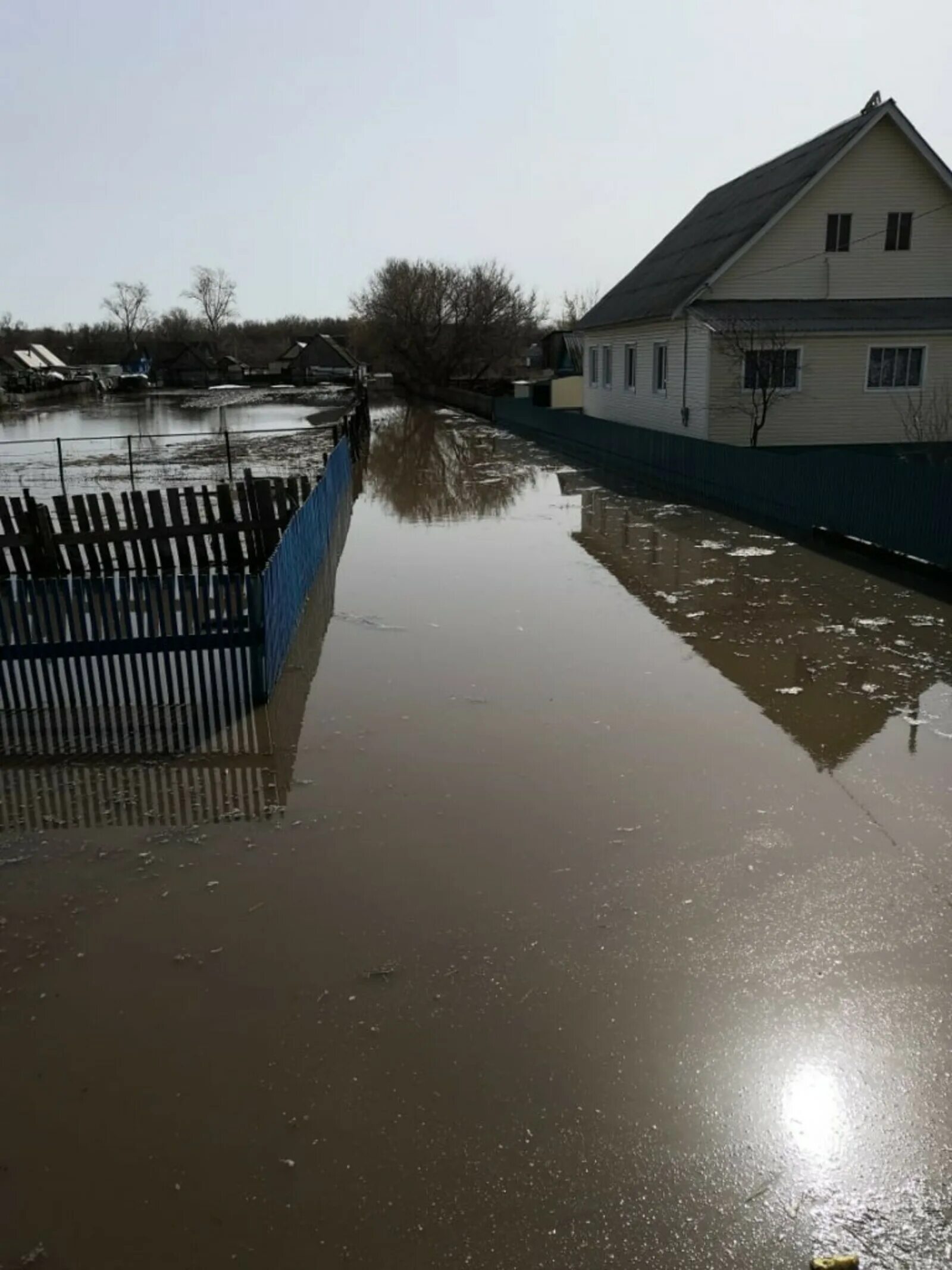 Затопление в селе Ташелка. Паводок в с.Ташелка. Село Ермекеево потоп. Паводковая обстановка в Кашире.